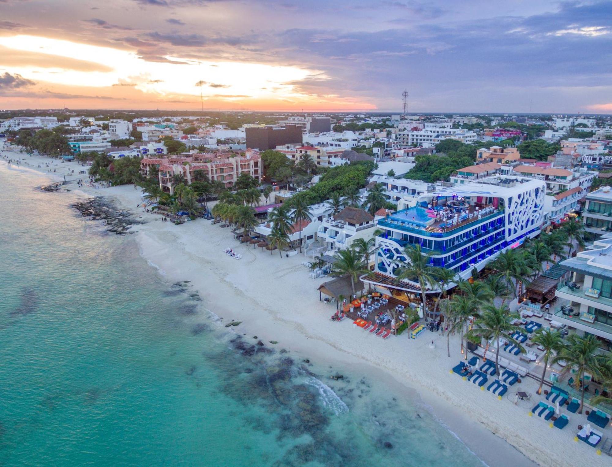 The Carmen Hotel - Ocean Front (Adults Only) Playa del Carmen Exterior foto